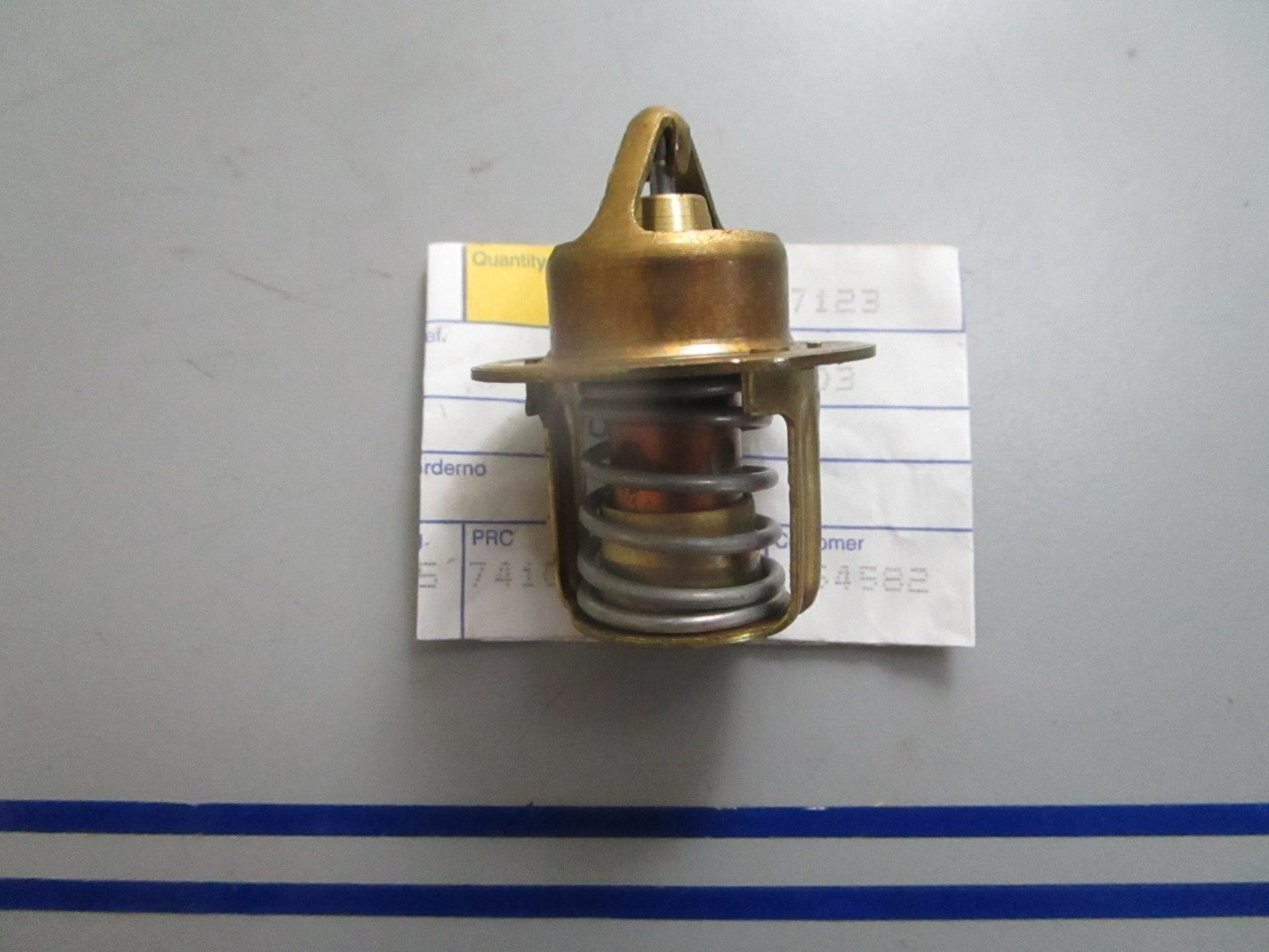 *NEW OEM* 0820 Volvo Penta Thermostat 21148403
