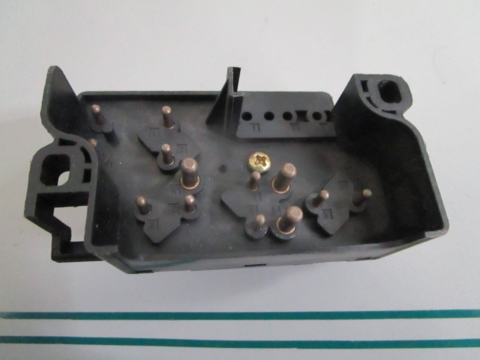 NEW OEM 0028205910 Mercedes-Benz Seat Adjustment Switch 0820