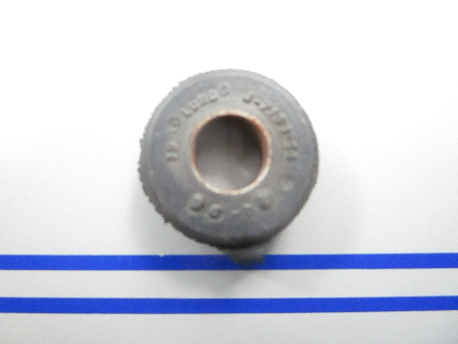 *NEW OEM* 0810 Mercury Quicksilver Mount 41024