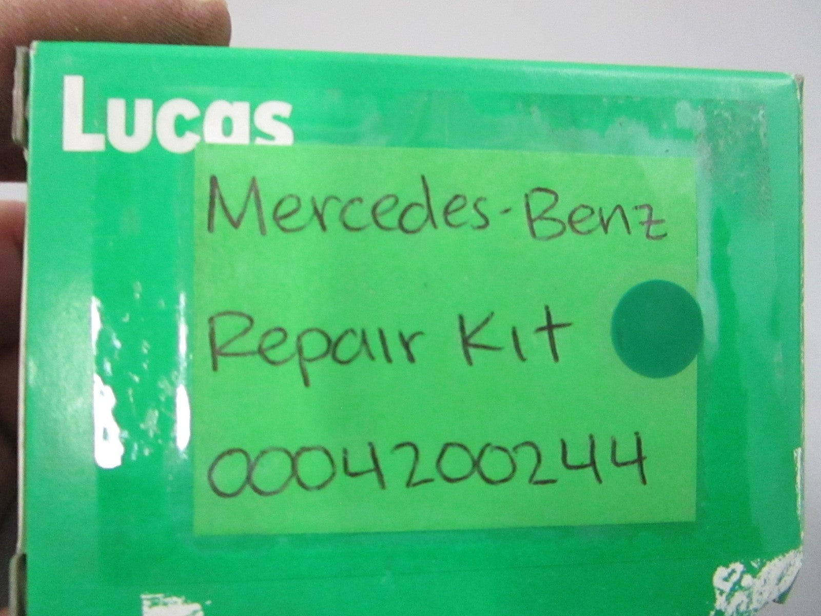 NEW OEM 0004200244 Mercedes-Benz Repair Kit 0810