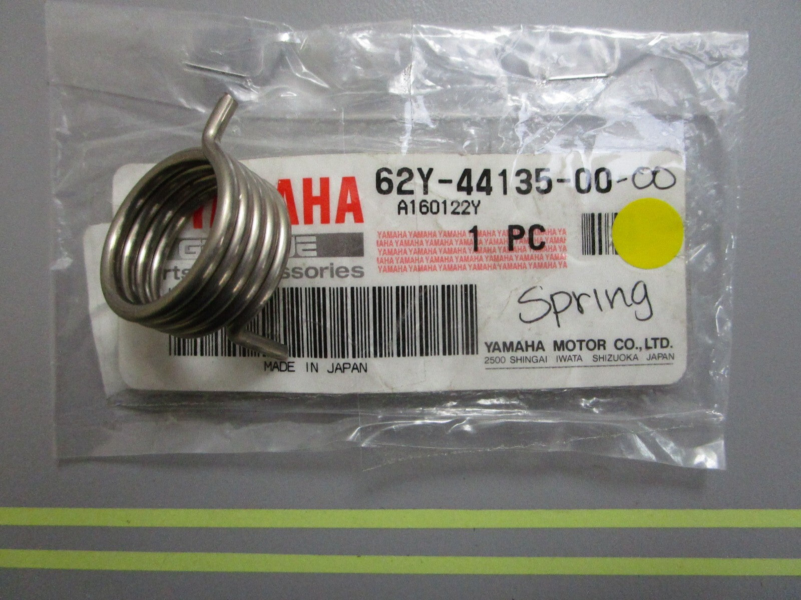 *NEW OEM* 0810 Yamaha Spring 62Y-44135-00-00