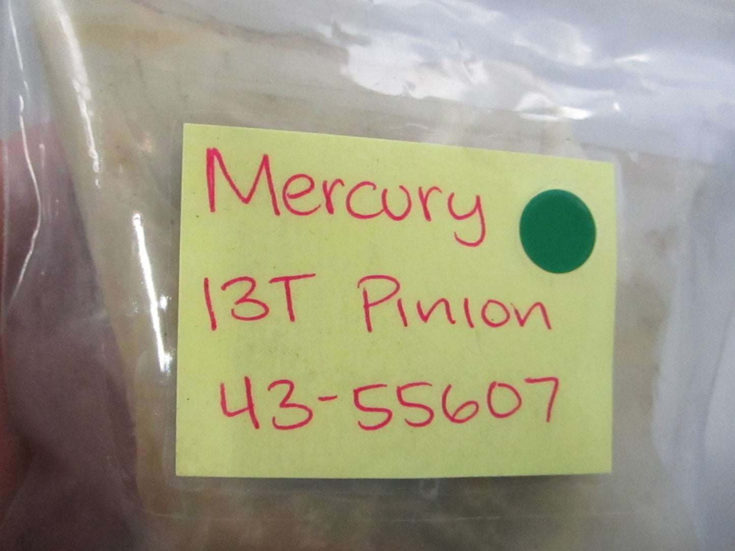 NEW OEM 43-55607 Mercury Quicksilver 13T Pinion 0810