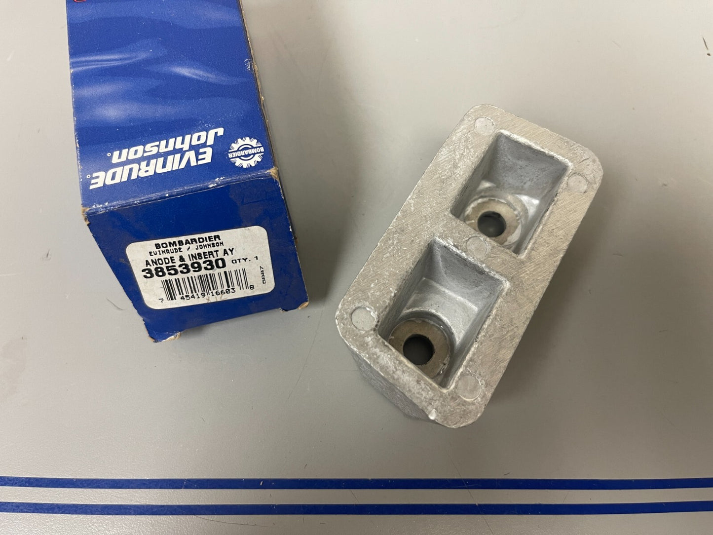 *NEW OEM* 0810 OMC Johnson Evinrude Anode 385390 0385390