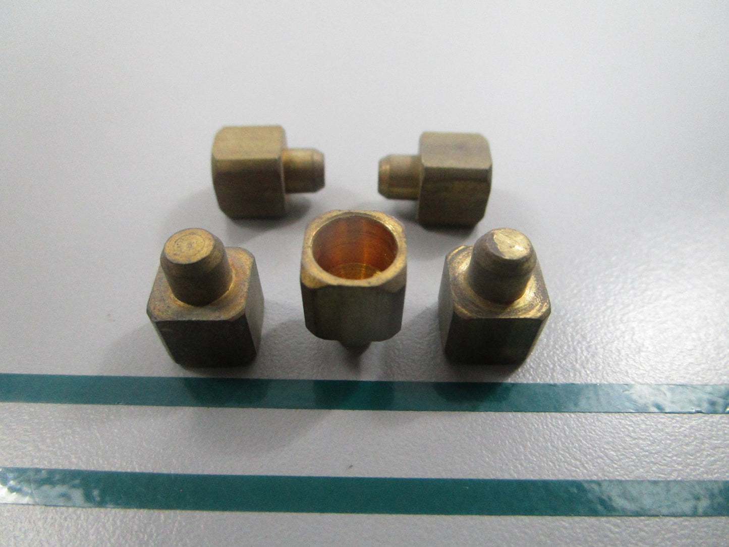 NEW OEM (LOT OF 5) 301826 0301826 OMC Johnson Evinrude Valve 0810