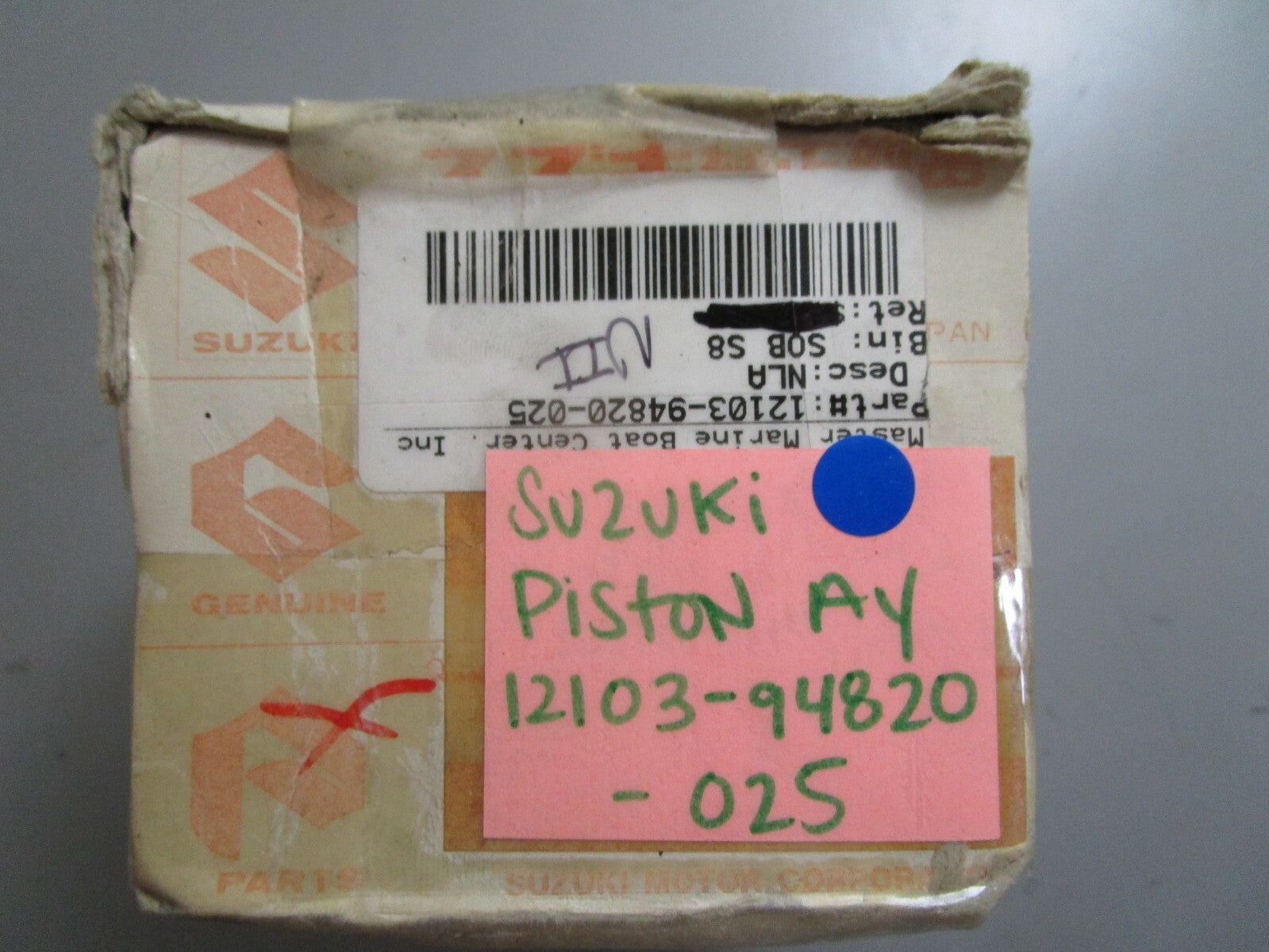 *NEW OEM* 0810 Suzuki Piston Assembly 12103-94820-025