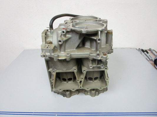 *NEW OEM* 0720 OMC Johnson Evinrude 83' 84' 85' 86' 40hp Cylinder Crankcase