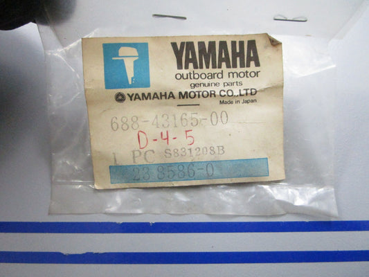 *NEW OEM* 0810 Yamaha Tilt Lock Stop 688-43165-00-00