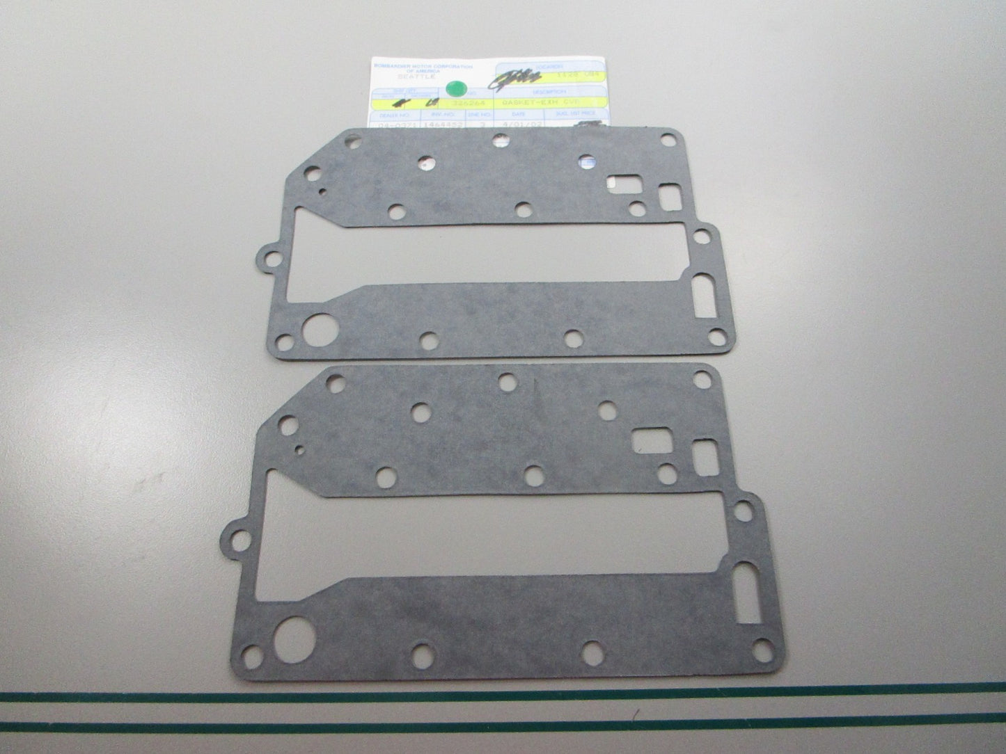 NEW OEM (LOT OF 2) 326264 0326264 OMC Johnson Evinrude Exhaust Cover Gasket 0810