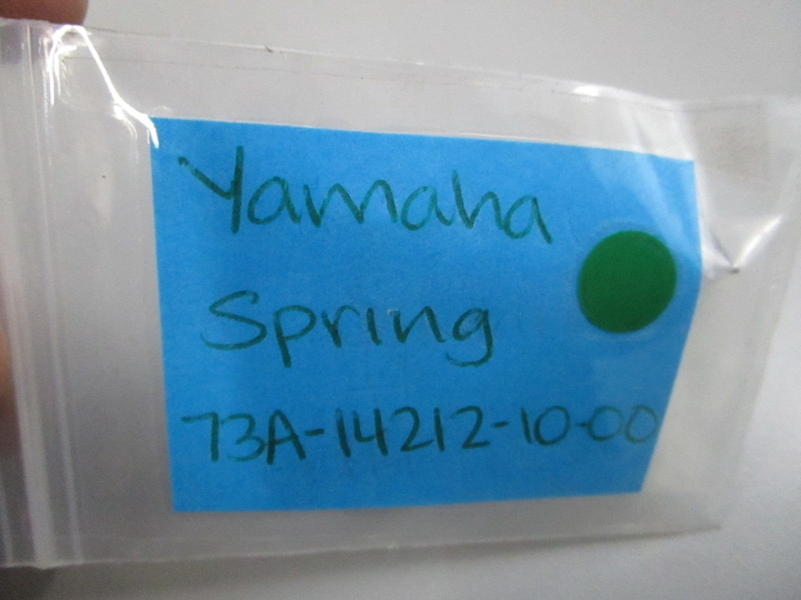 NEW OEM 73A-14212-10-00 Yamaha Spring 0810