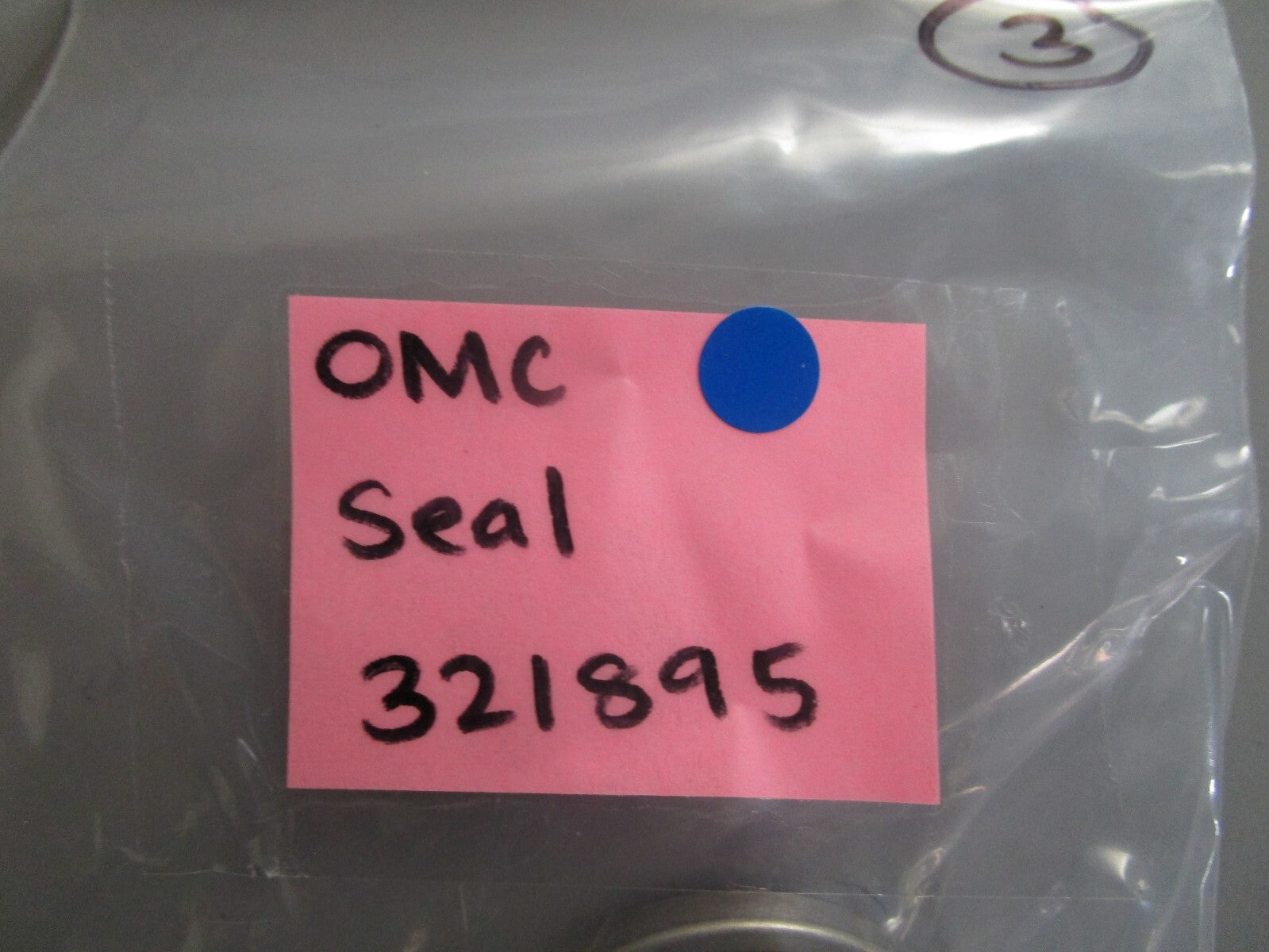 *NEW OEM* 0810 OMC Johnson Evinrude Seal 321895 0321895