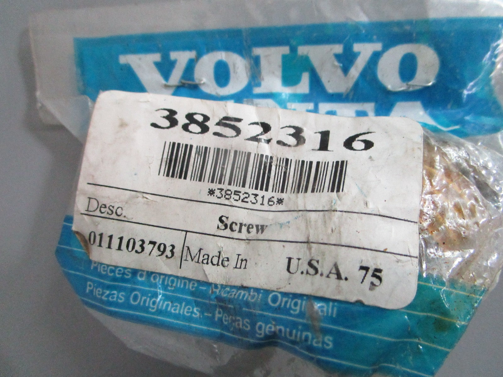 NEW OEM 3852316 Volvo Penta Shoulder Screw 0820