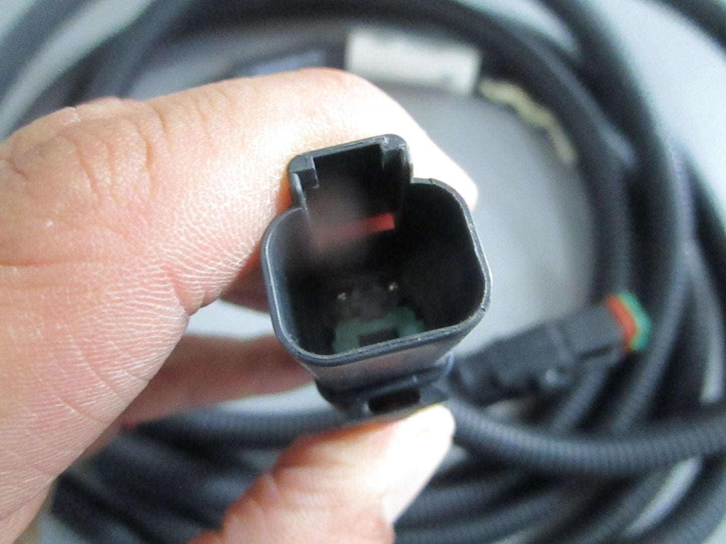 NEW OEM Volvo Penta 21865082 Cable 0820