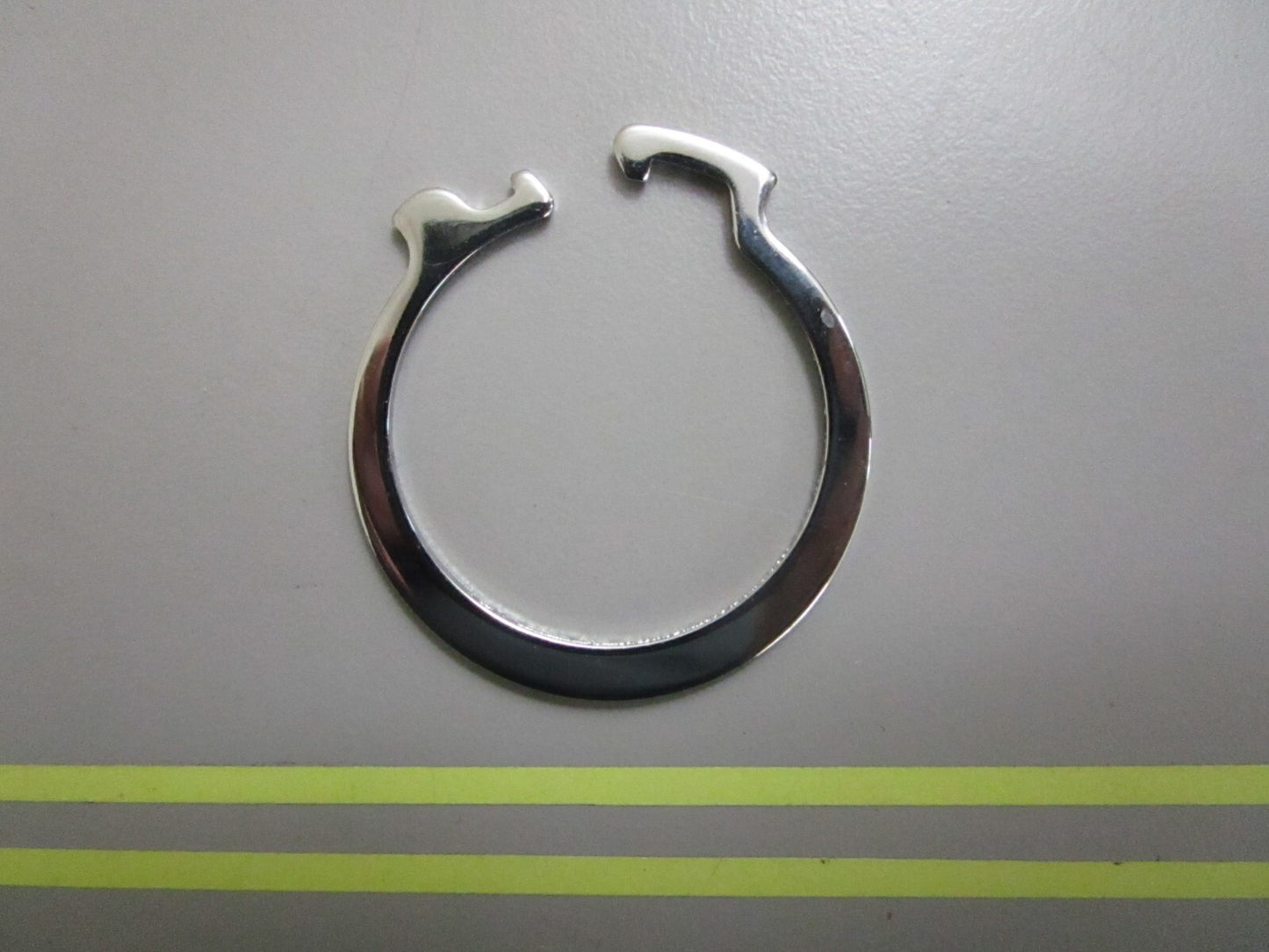 *NEW OEM* 0810 Yamaha Circlip 93410-28M06