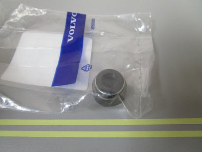 *NEW OEM* 0720 Volvo Penta Valve Stem Seal 3861317