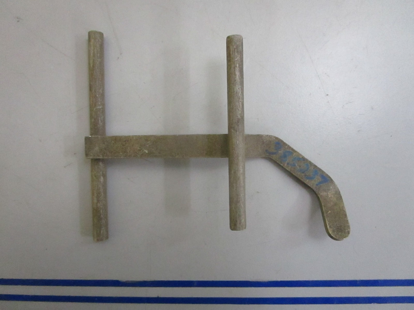 *NEW OEM* 0820 OMC Johnson Evinrude Tilt Lever 385237 0385237