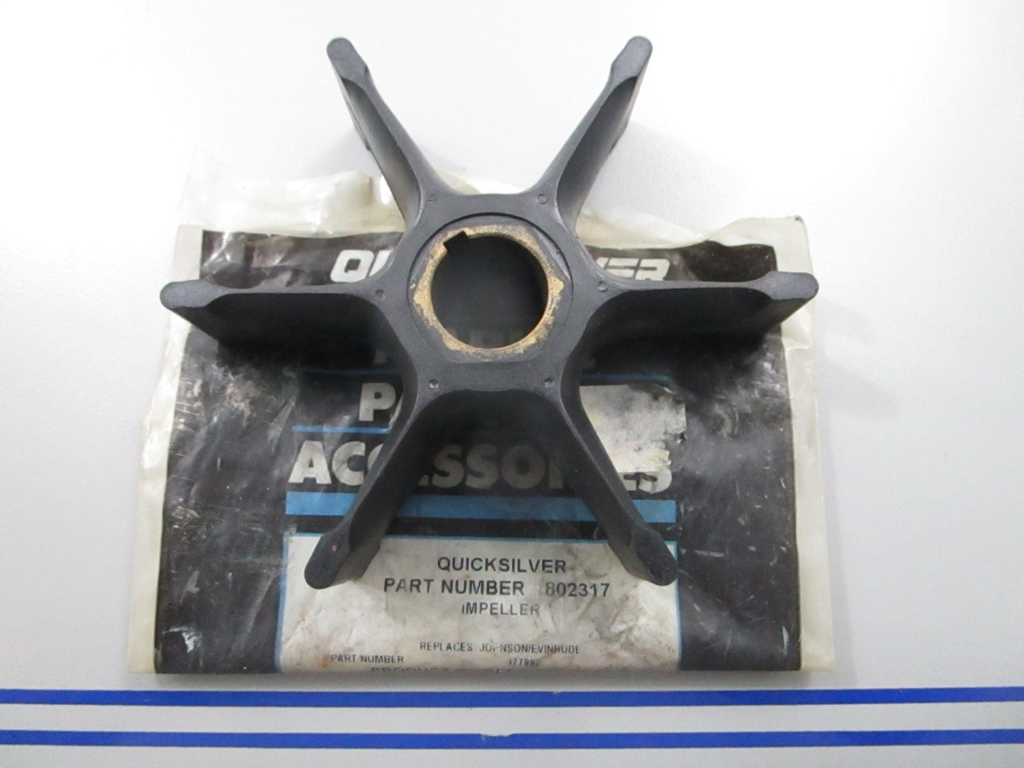 *NEW OEM* 0810 Mercury Quicksilver Water Pump Impeller 802317
