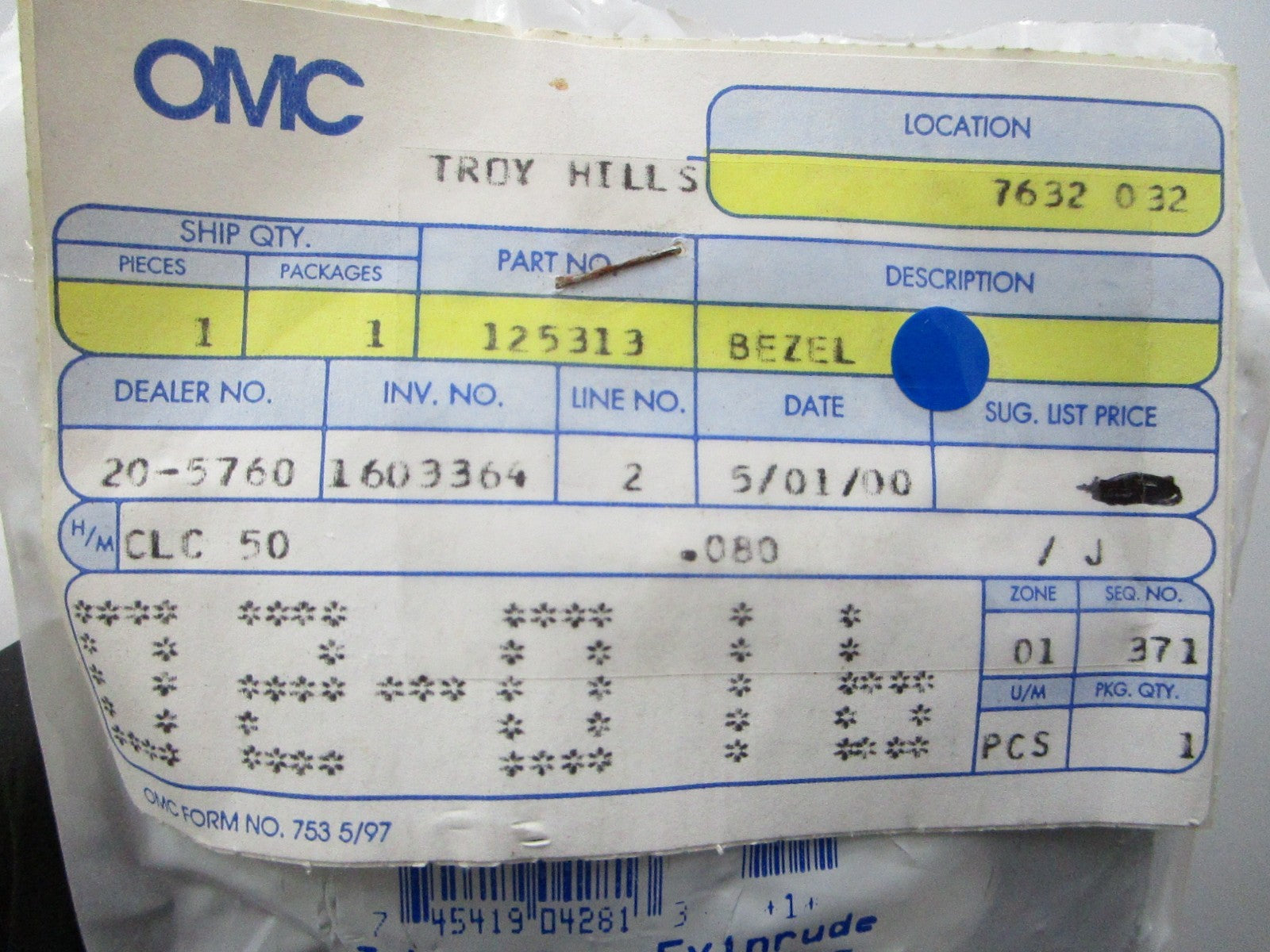 *NEW OEM* 0810 OMC Johnson Evinrude Bezel 125313 0125313