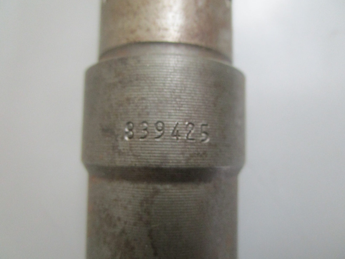 *NEW OEM* 0820 Volvo Penta Spindle Shaft 839425