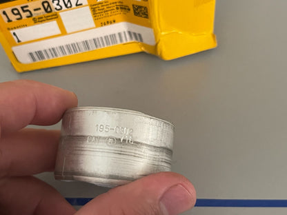 *NEW OEM* 0720 CAT Caterpillar Bearing Sleeve 195-0302