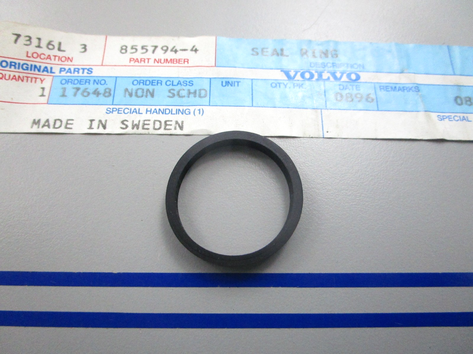 NEW OEM 855794 Volvo Penta Seal Ring 0810