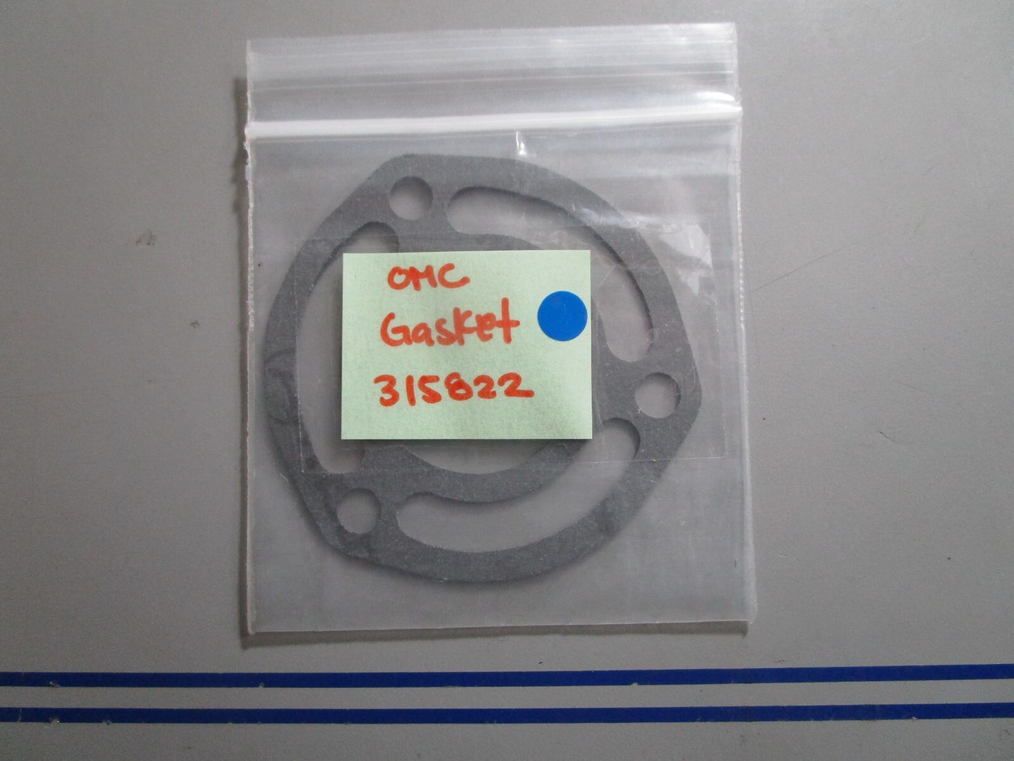*NEW OEM* 0810 OMC Johnson Evinrude Gasket 315822 0315822