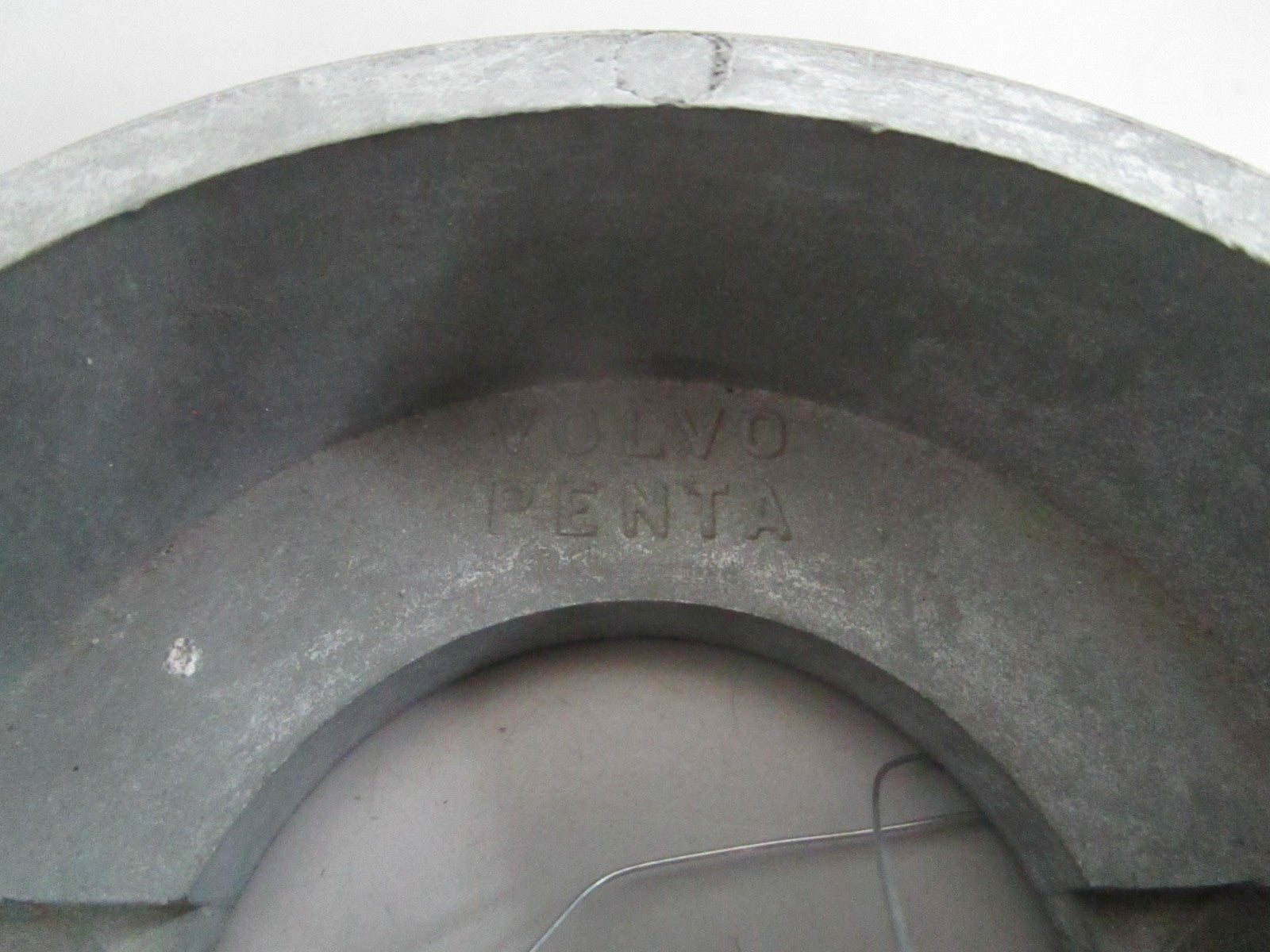 *NEW OEM* 0820 Volvo Penta Zinc Anode 839513