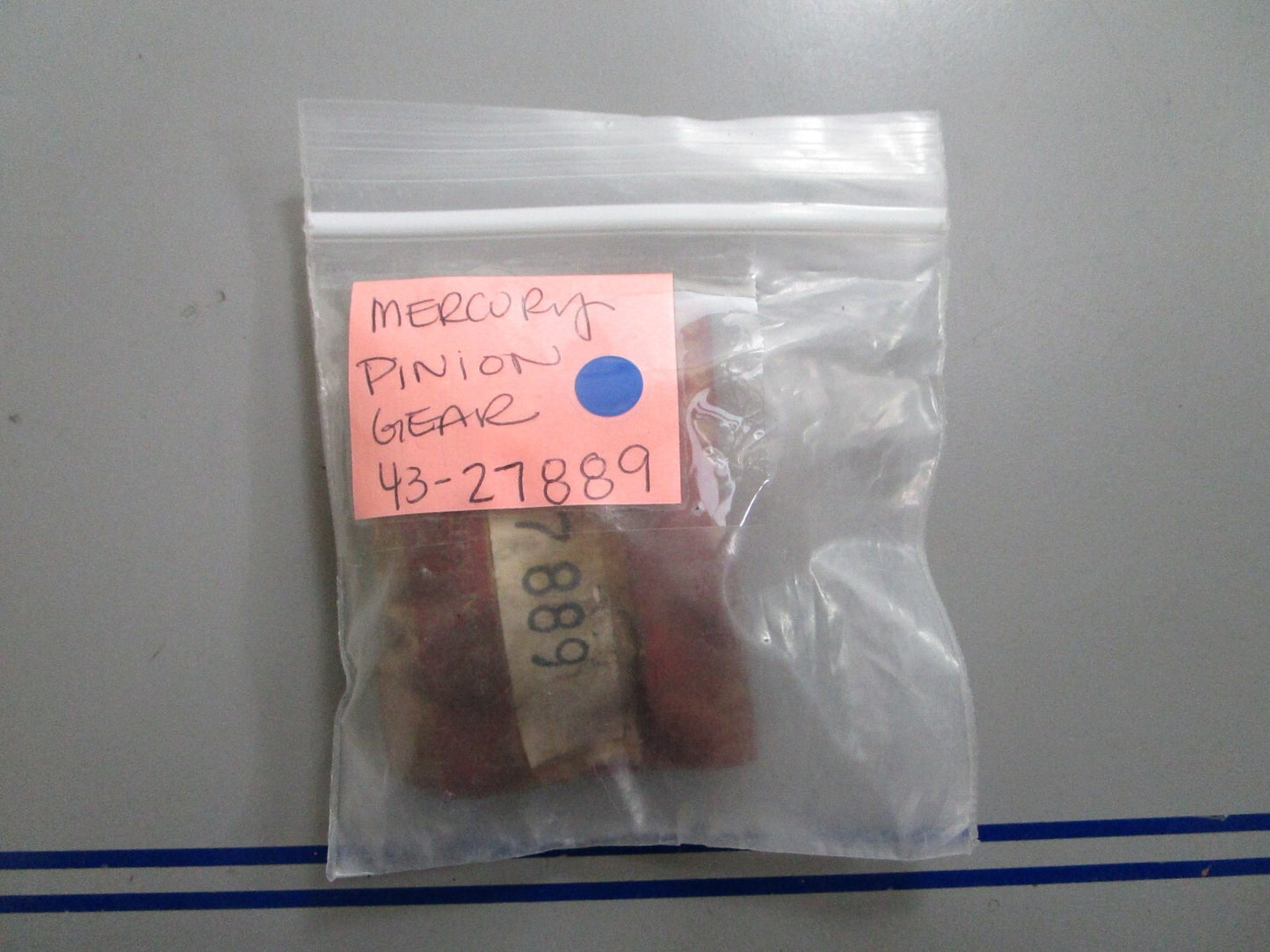 *NEW OEM* 0720 Mercury Quicksilver Pinion Gear 43-27889