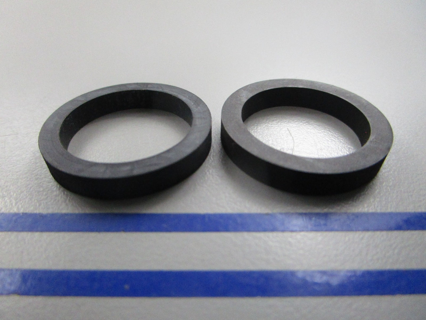 NEW OEM (LOT OF 2) 418412 Volvo Penta Sealing Ring 0810