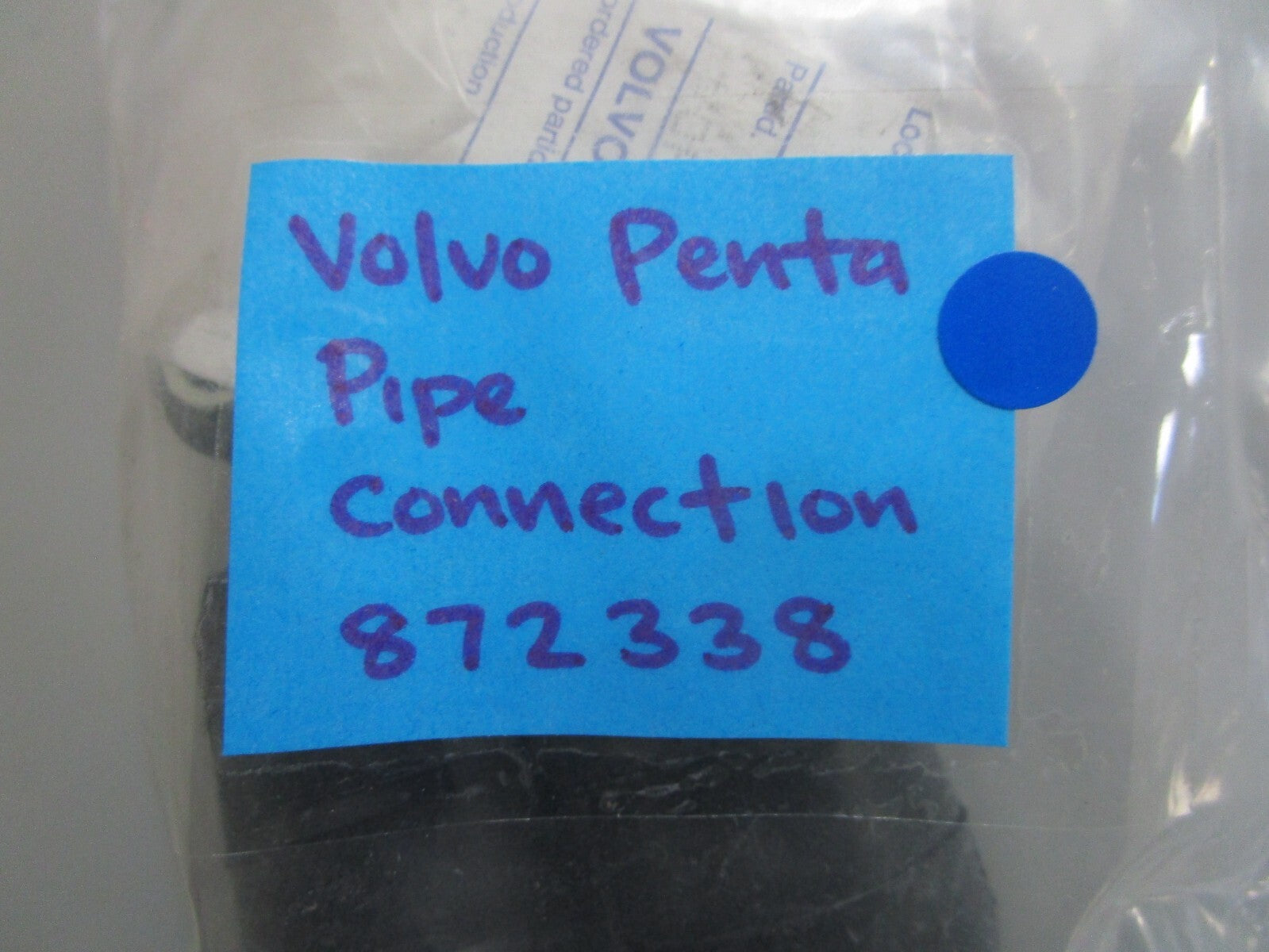 *NEW OEM* 0810 Volvo Penta Pipe Connection 872338
