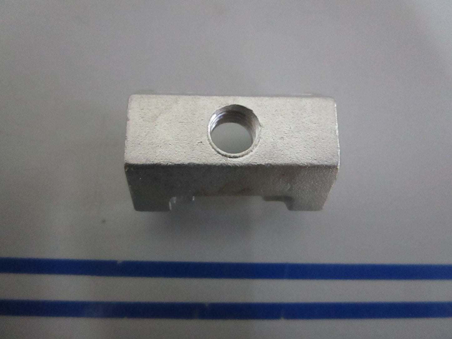 NEW OEM 340373 0340373 OMC Johnson Evinrude Pivot 0820
