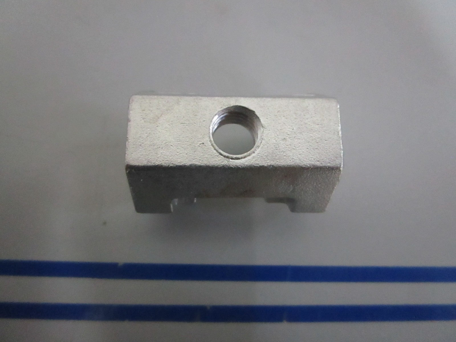 NEW OEM 340373 0340373 OMC Johnson Evinrude Pivot 0820