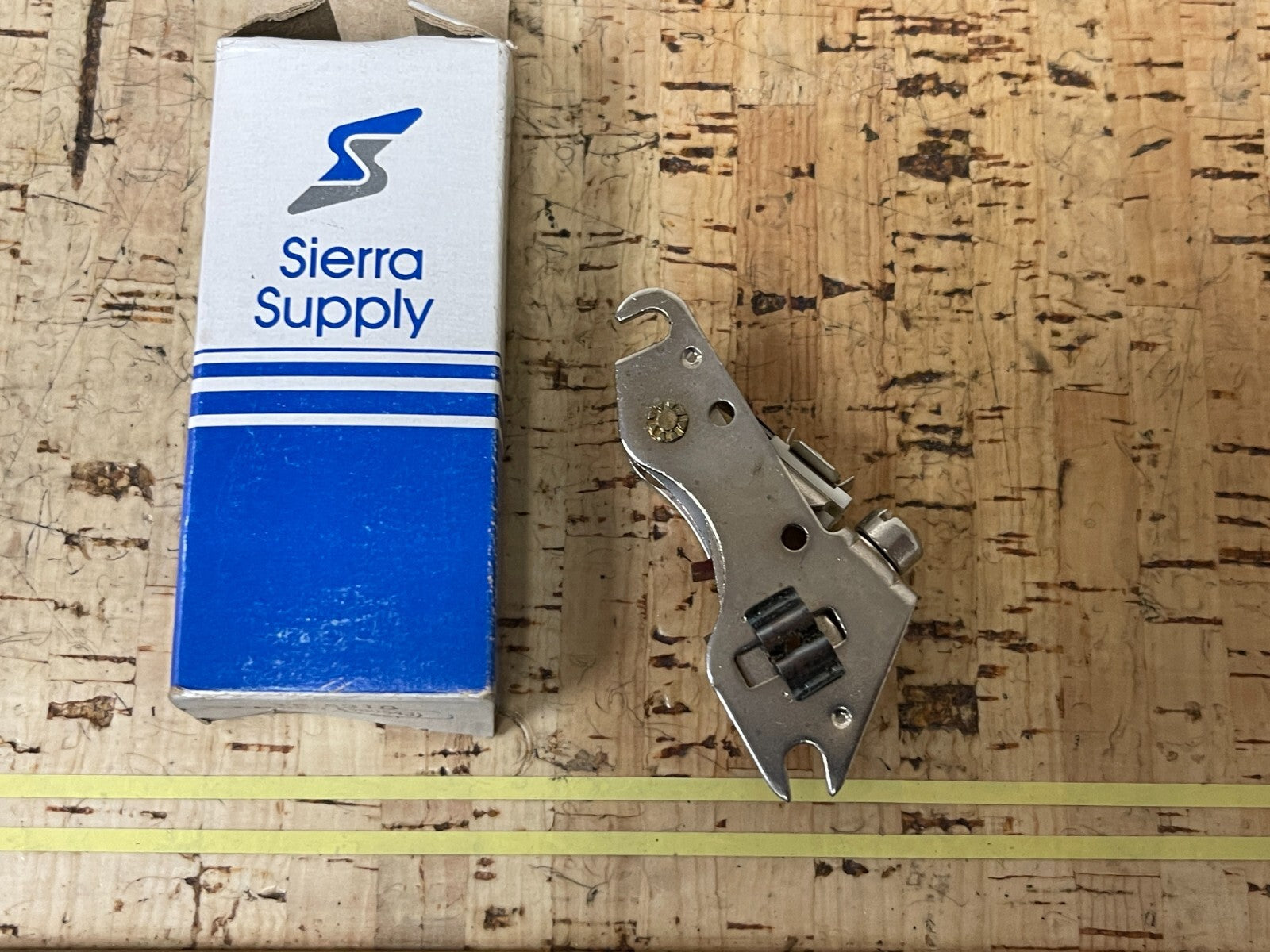 *NEW* 0810 Sierra Contact Set 18-5310 Replaces: OMC Evinrude 33700 380543