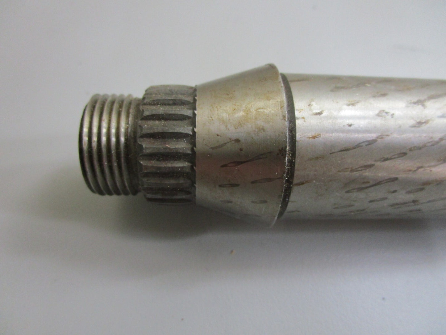 *NEW OEM* 0820 OMC Johnson Evinrude Drive Shaft 909043 0909043