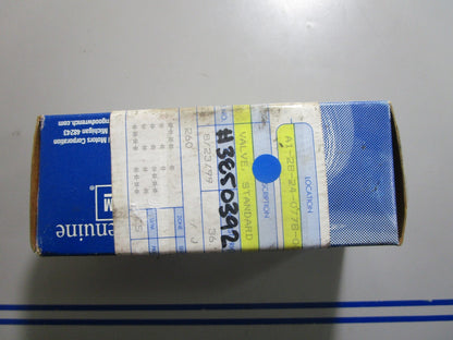 *NEW OEM* 0810 OMC Johnson Evinrude Standard Valve 3850392