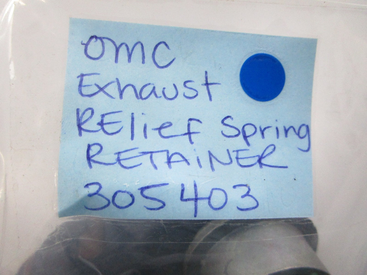 NEW OEM 305403 0305403 OMC Johnson Evinrude Exhaust Relief Spring Retainer 0810