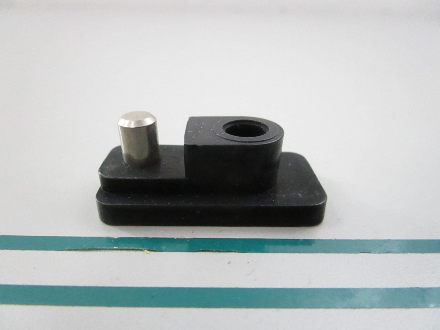 NEW OEM 37896 Mercury Quicksilver Shift Lock Guide Block 0810