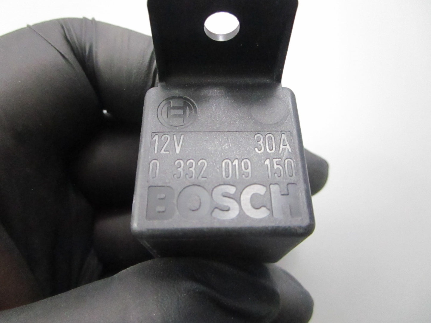 *NEW OEM* 0810 Volvo Penta Relay 241817