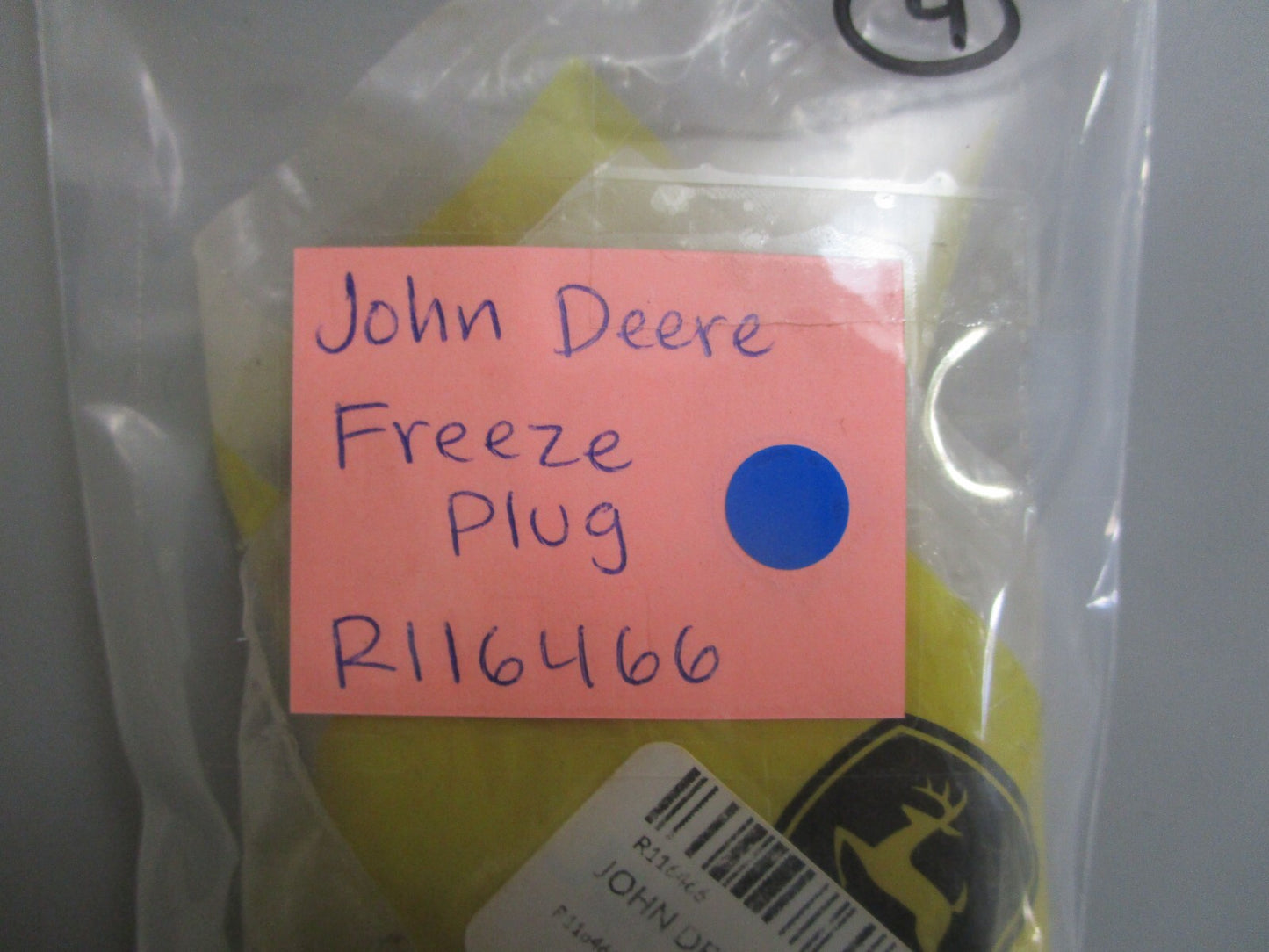 *NEW OEM* 0770 John Deere Freeze Plug R116466