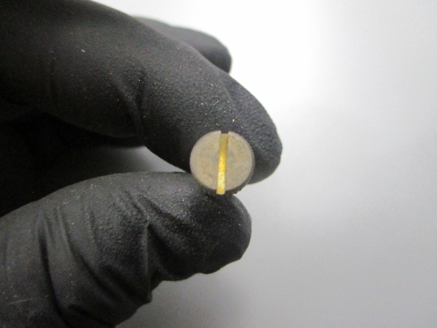 *NEW OEM* 0810 Mercury Quicksilver Needle Screw 1399-931