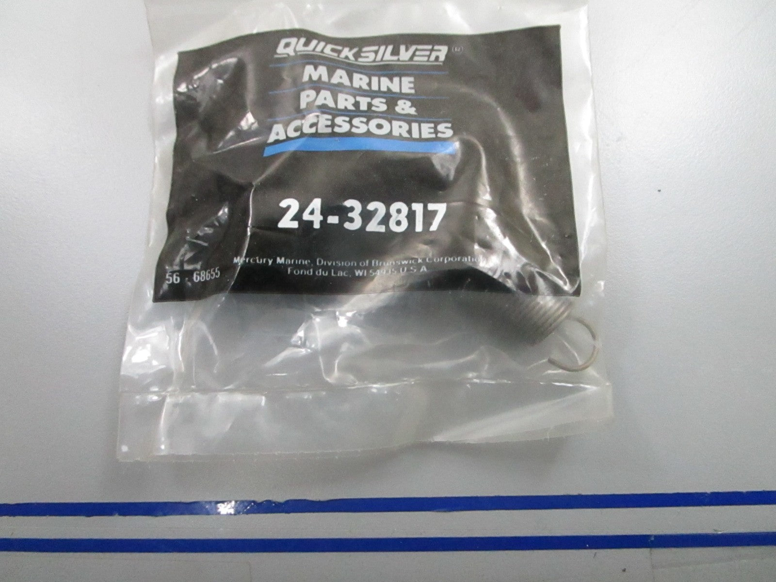 *NEW OEM* 0810 Mercury Quicksilver Return Spring 24-32817