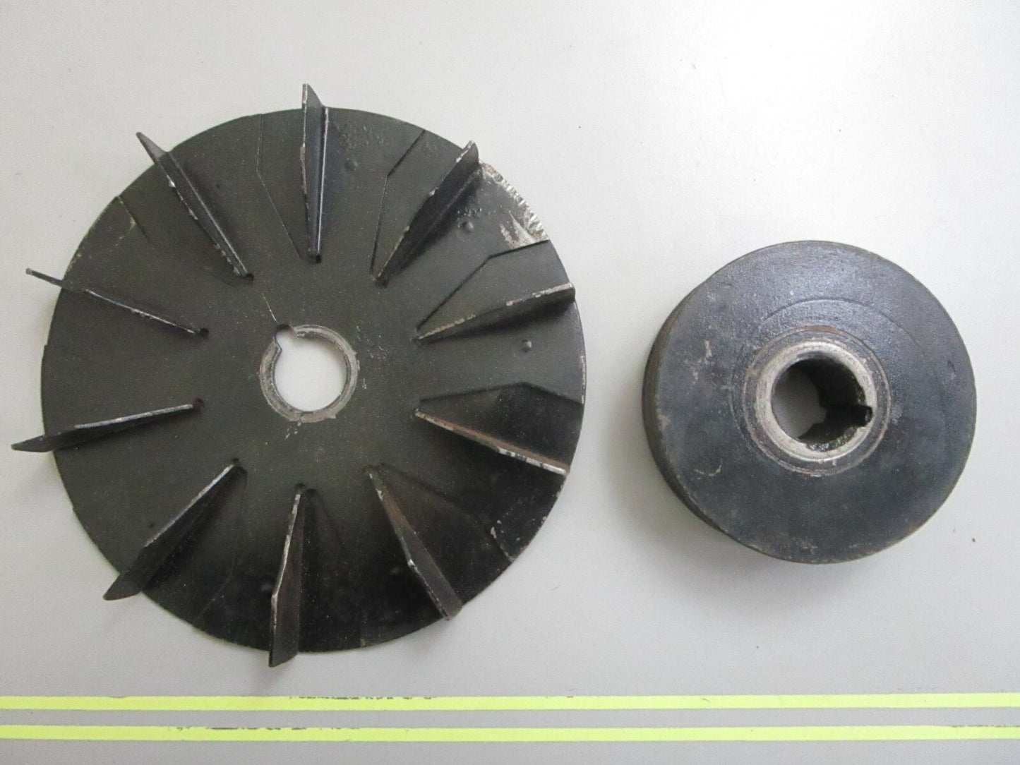 *NEW OEM* 0820 Volvo Penta Fan 840621