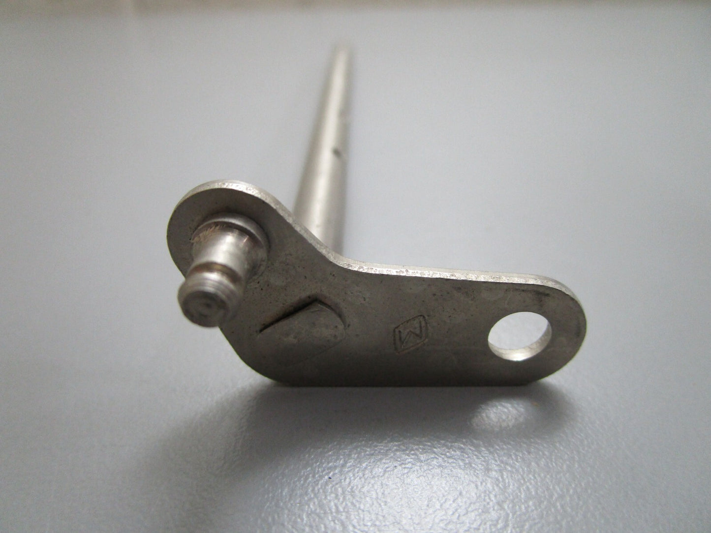 *NEW OEM* 0820 OMC Johnson Evinrude Chole Shaft 387838 0387838