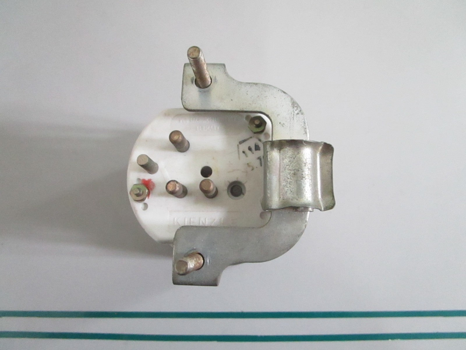 NEW OEM 1135420011 Mercedes-Benz Clock 0820