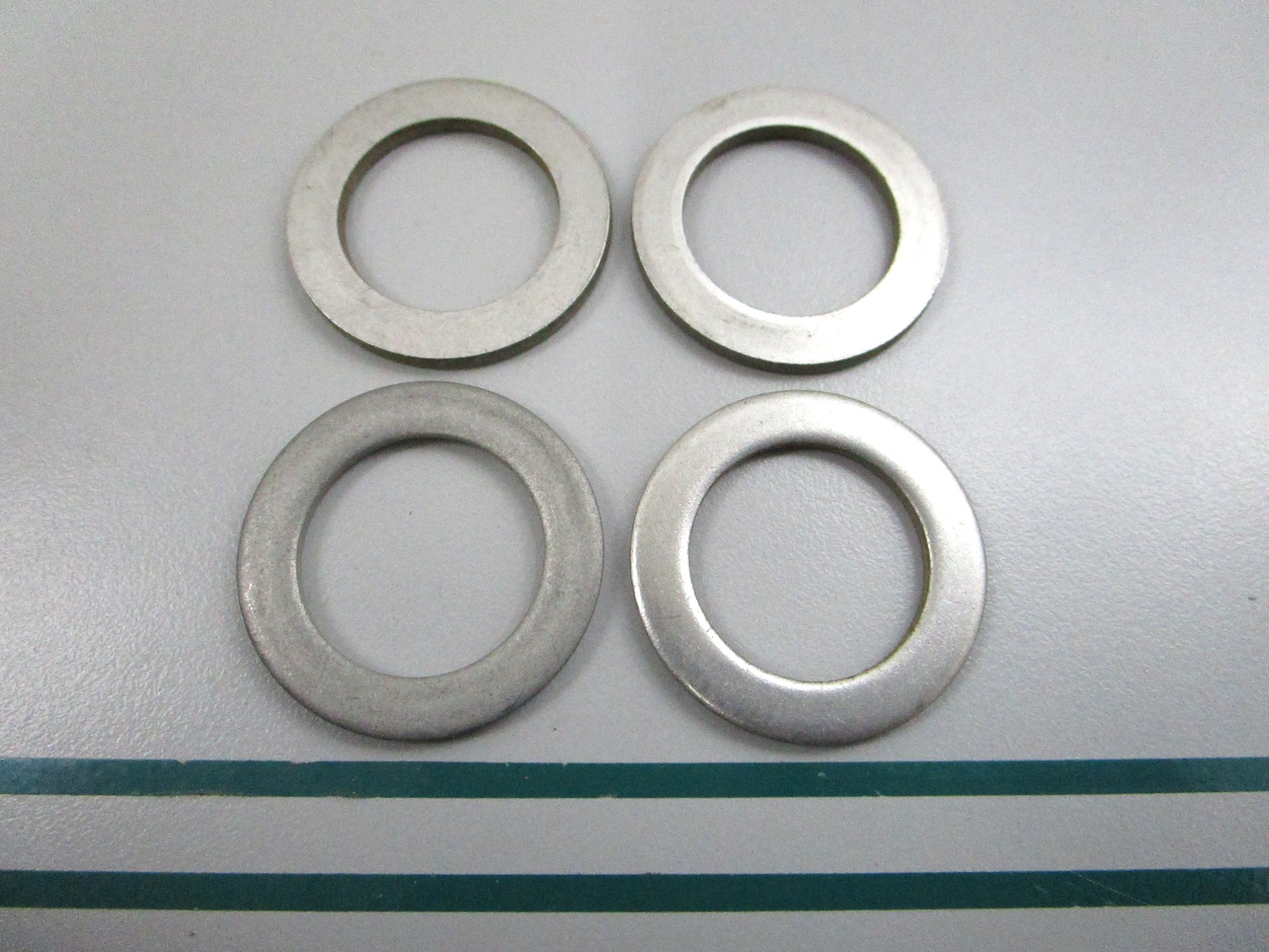 NEW OEM (LOT OF 4) 313925 0313925 OMC Johnson Evinrude Thrust Washer 0810