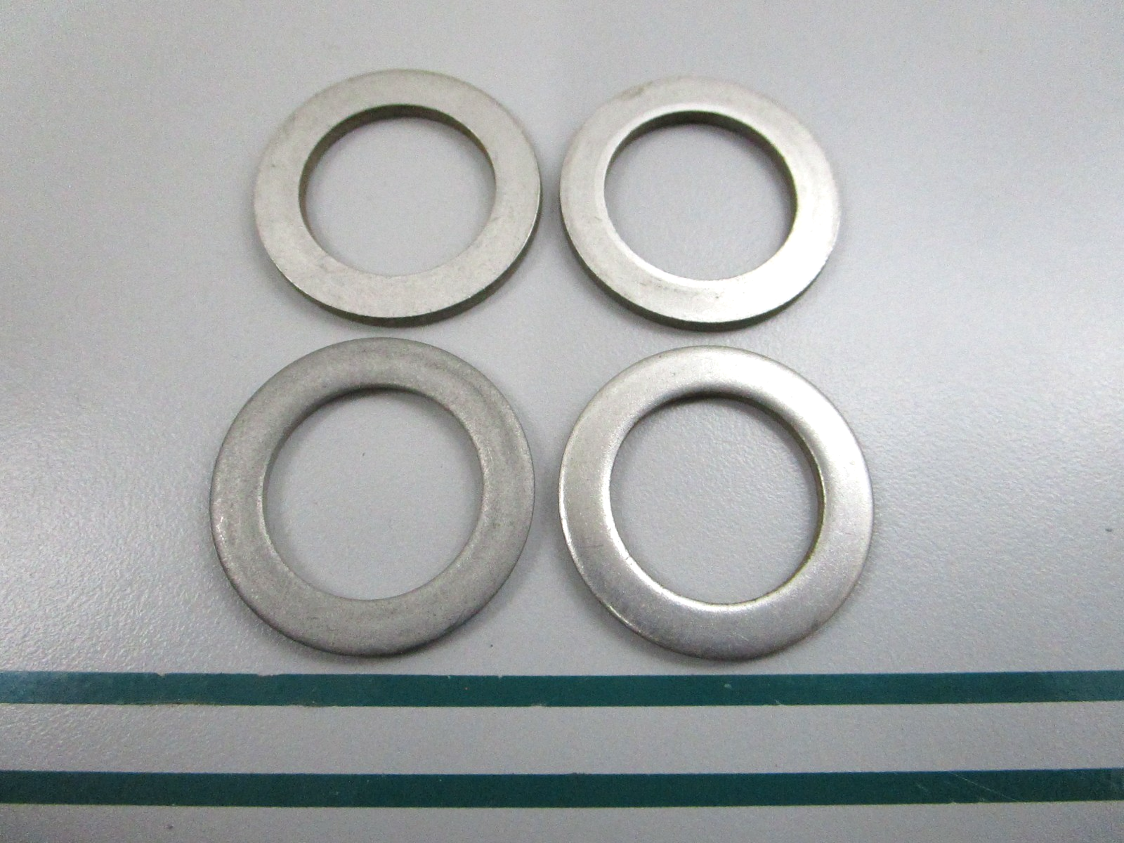 NEW OEM (LOT OF 4) 313925 0313925 OMC Johnson Evinrude Thrust Washer 0810