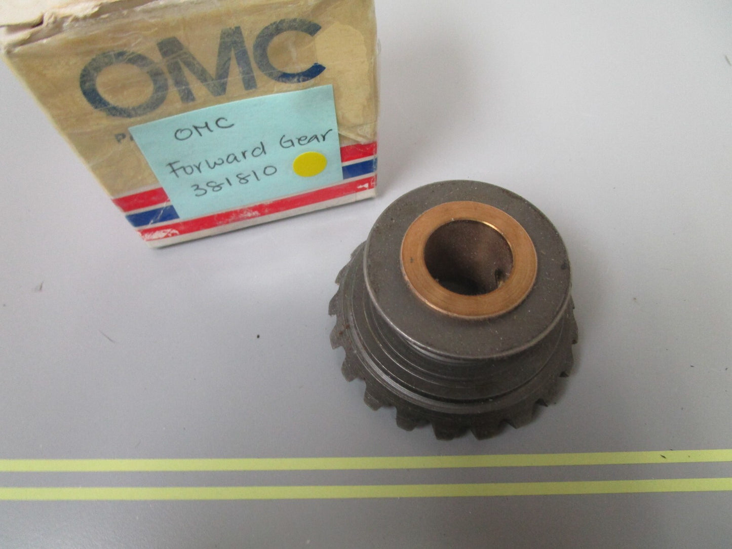 *NEW OEM* 0810 OMC Johnson Evinrude Forward Gear 381810 0381810