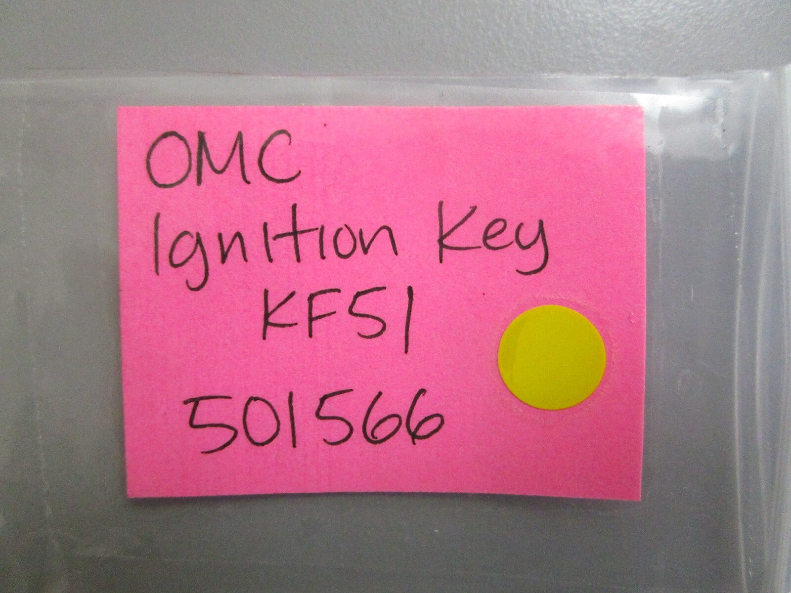 *NEW OEM* 0810 OMC Johnson Evinrude Ignition Key KF51 501566 0501566