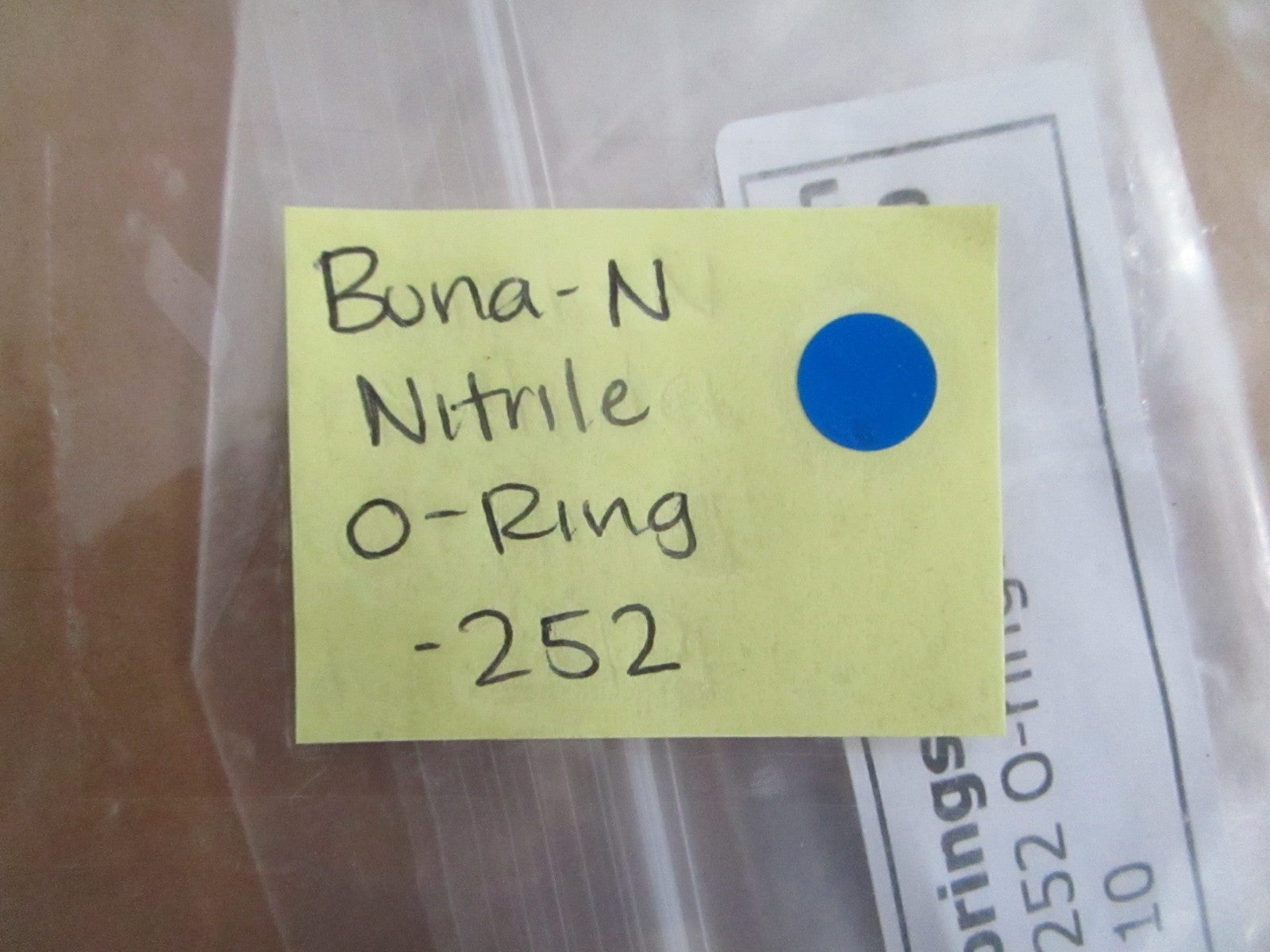 *NEW* (LOT OF 10) 0820 Buna-N Nitrile O-Ring -252