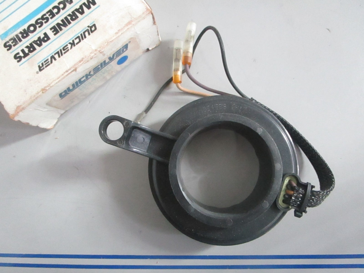 NEW OEM 854509 Mercury Quicksilver 2 Cyl. Trigger Assy  0820