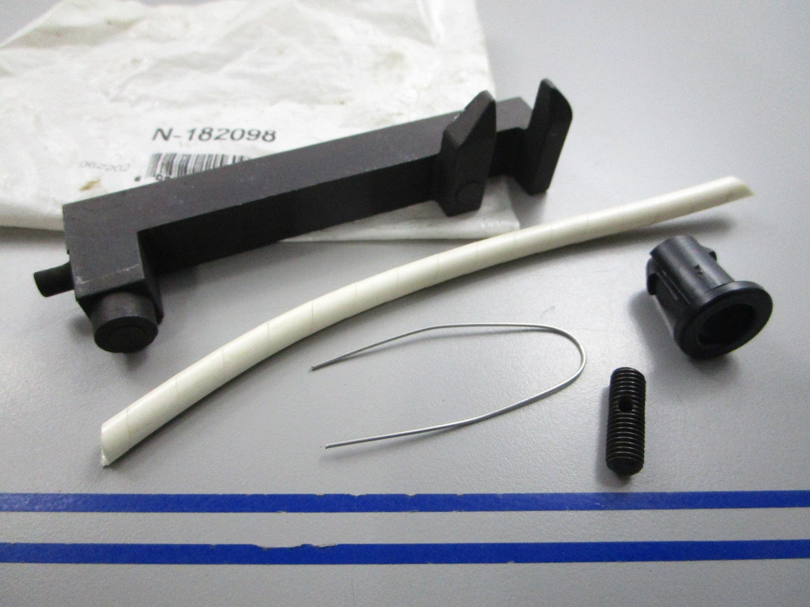 NEW N-182098 Sierra Shift Cable Connector 0810